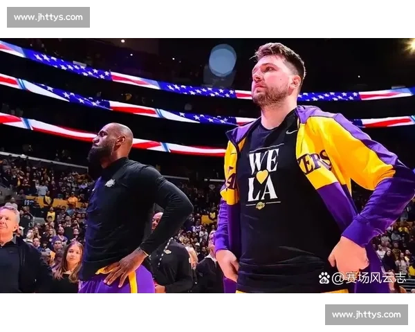 尼克斯对阵湖人经典对决全场录像回顾与关键瞬间解析赛场风云再现